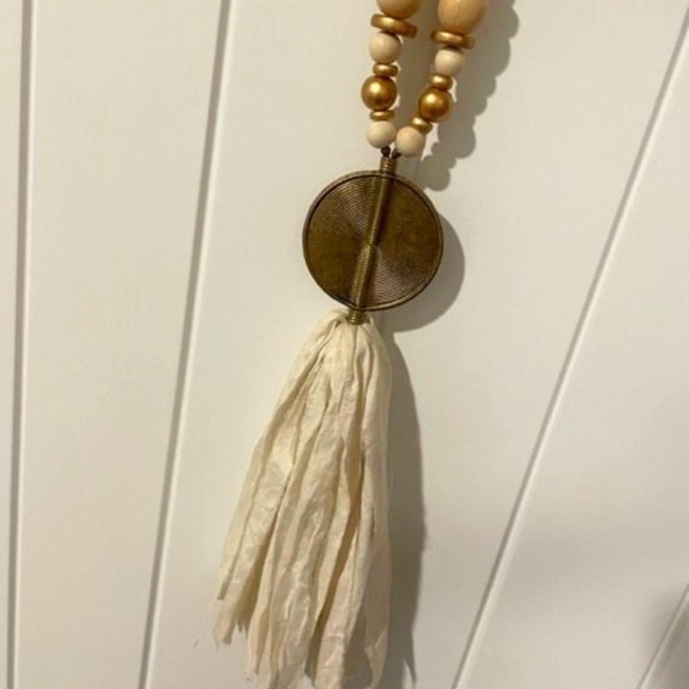 Cream Bead and Tassel Necklace with Metal Accent